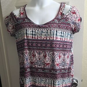 Eye Candy Women's Red and Blue Patterned Cold Shoulder Blouse Size 1X